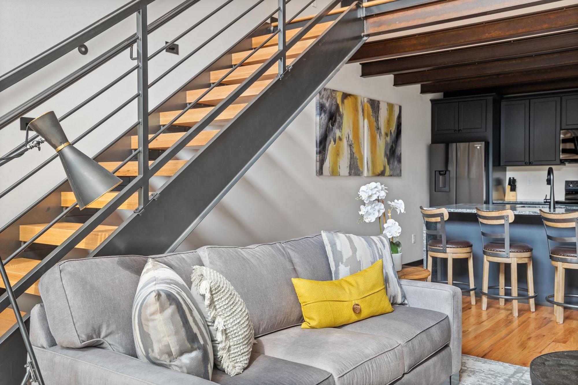 Mcgregor & Main - Luxury Lofts Apartment Hill City Ngoại thất bức ảnh