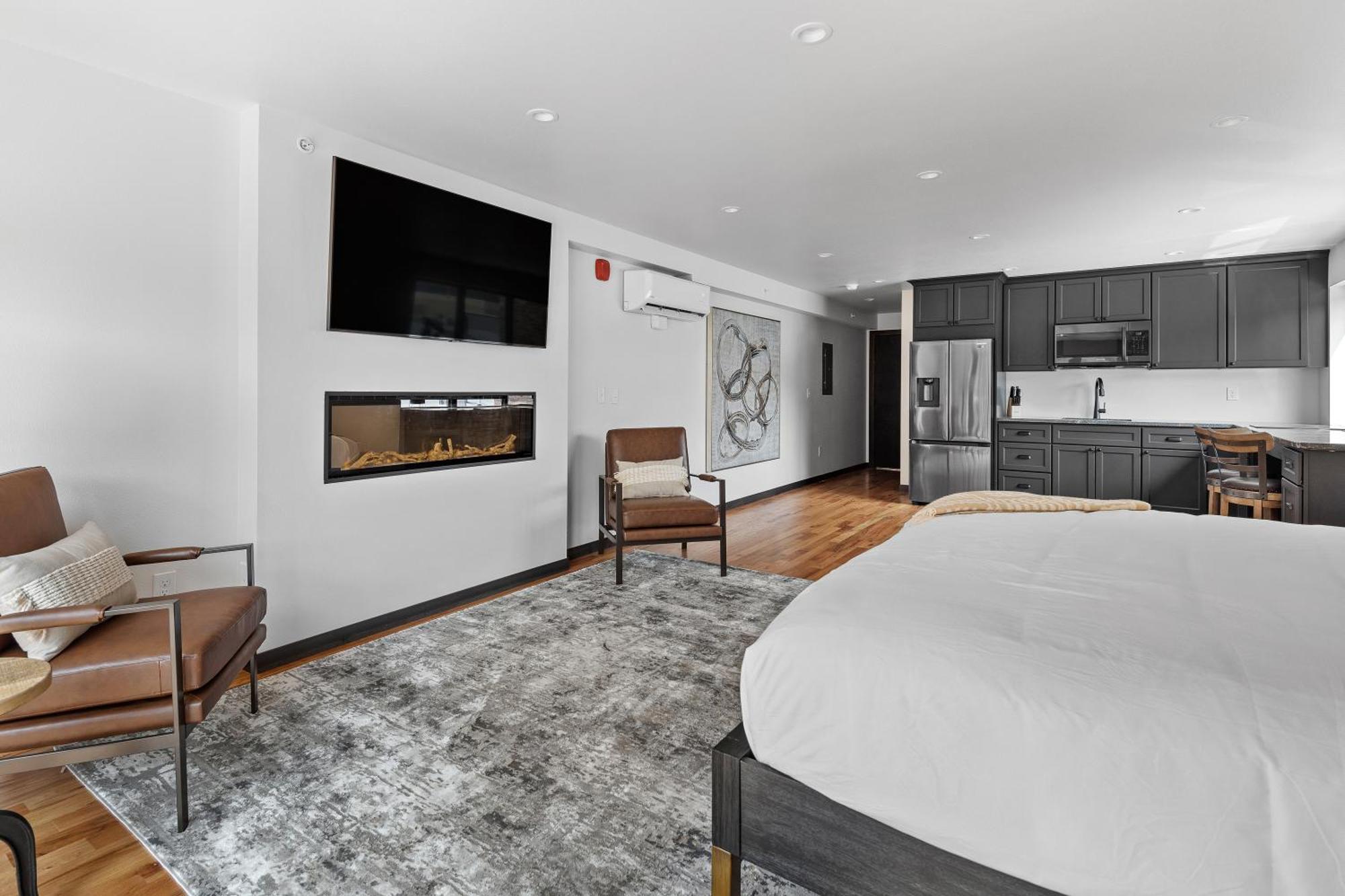 Mcgregor & Main - Luxury Lofts Apartment Hill City Ngoại thất bức ảnh